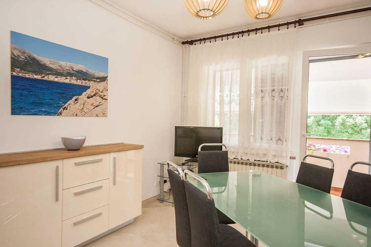 Grosses Apartment Mit 3 Klimas, Wifi, Bbq, Parkplatz Baska  0*, Baska (Krk)